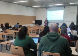 Docente USAT imparte taller internacional sobre el uso pedagógico de Padlet en la Universidad de Vigo, España