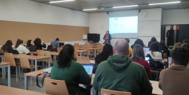 Docente USAT imparte taller internacional sobre el uso pedagógico de Padlet en la Universidad de Vigo, España