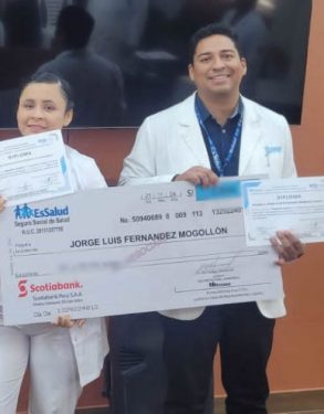 Equipo de la Escuela de Medicina USAT gana segundo puesto en concurso organizado por EsSalud