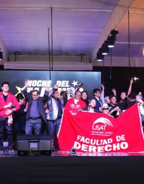 Facultad de Derecho gana la Noche del Talento USAT 2024