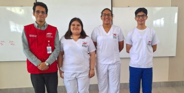 Docente y estudiantes de la Escuela de Psicología USAT presentan resultados de diagnóstico participativo en José Leonardo Ortiz