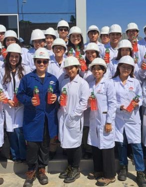 Estudiantes de Ingeniería Industrial USAT realizan visitas de campo a empresas industriales del Perú